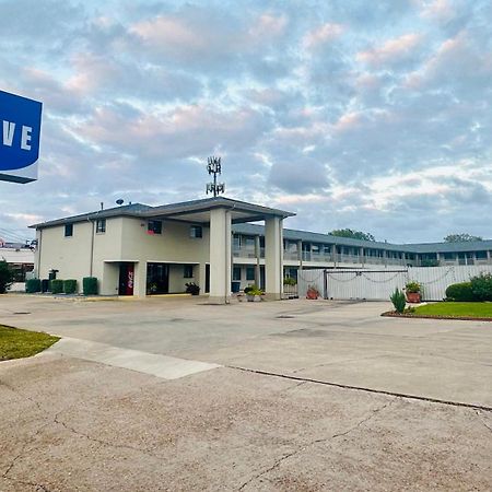 Executive Inn And Suites Houston Exterior photo